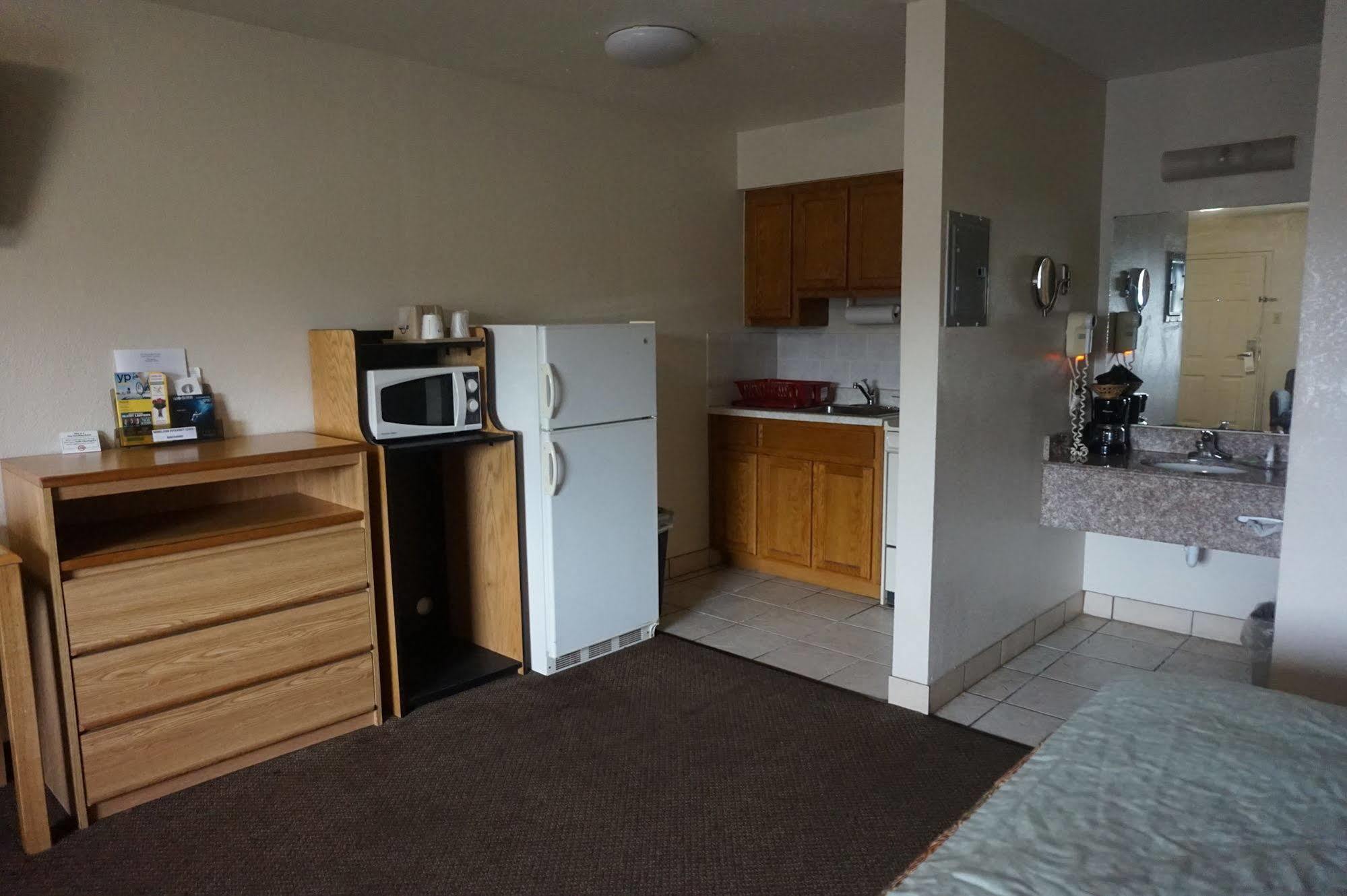 Executive Inn Pearsall Buitenkant foto